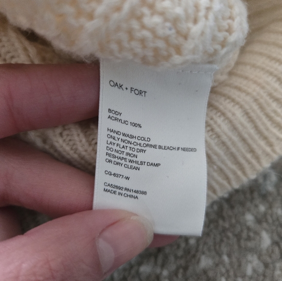 Oak And Fort Light Cream Cable Knit Cardigian - Picture 5 of 7